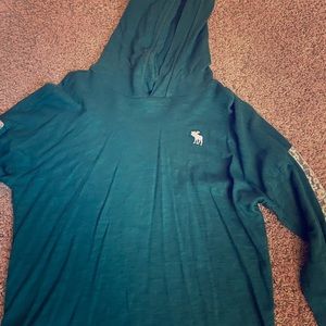 Long sleeve tee shirt